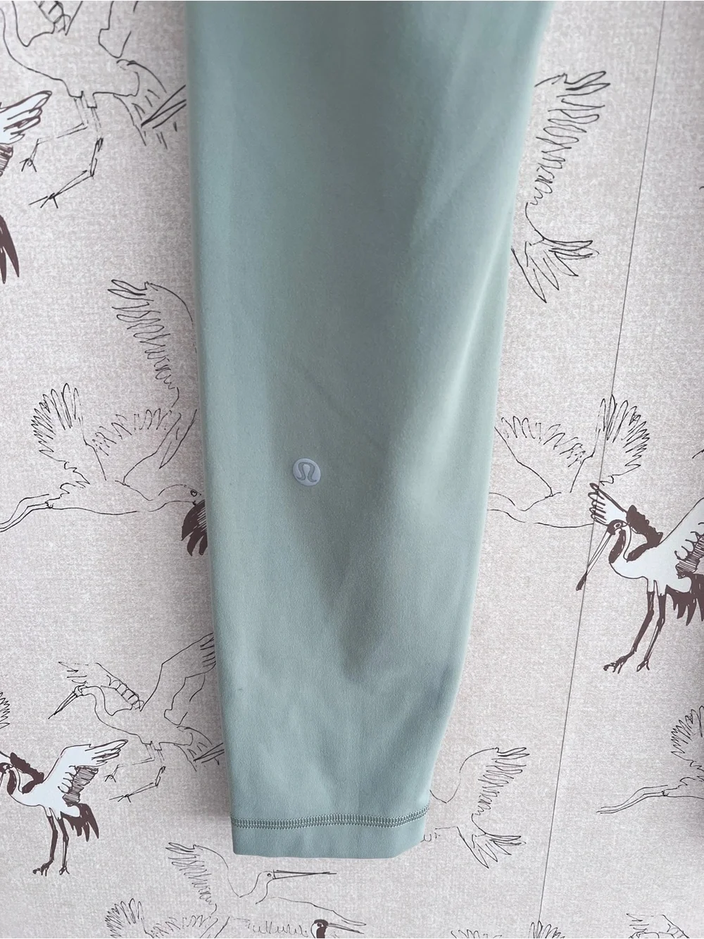 Lululemon wunder train tights 25” misty green